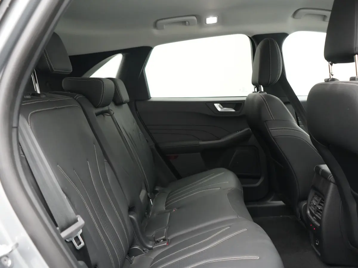 2.5 PHEV Vignale 225pk Dealer O.H. | Trekhaak Afn. | Adaptive Cruise | 360 Camera | Bang & Olufsen | Lederen Sportstoelen Memory & Verwarmd | Stuur Verwarmd | Apple Carplay | Keyless | BLIS 