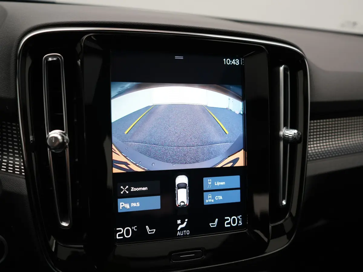 T5 R-Design PHEV 262pk | Panodak | Adaptive Cruise | Camera | Alcantara Sportstoelen Memory & Verwarmd | Stuur Verwarmd | Keyless | BLIS | Apple Carplay | Navigatie | DAB | 20"L.M | Plug in 