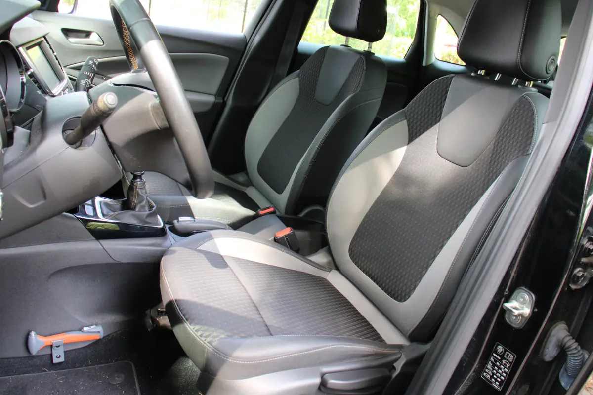 1.2 Turbo 110pk Innovation | NL-AUTO! | 1E EIGENAAR! | CRUISE | PARK SENS | APPLE CARPLAY/ANDROID AUTO | LED | CLIMA