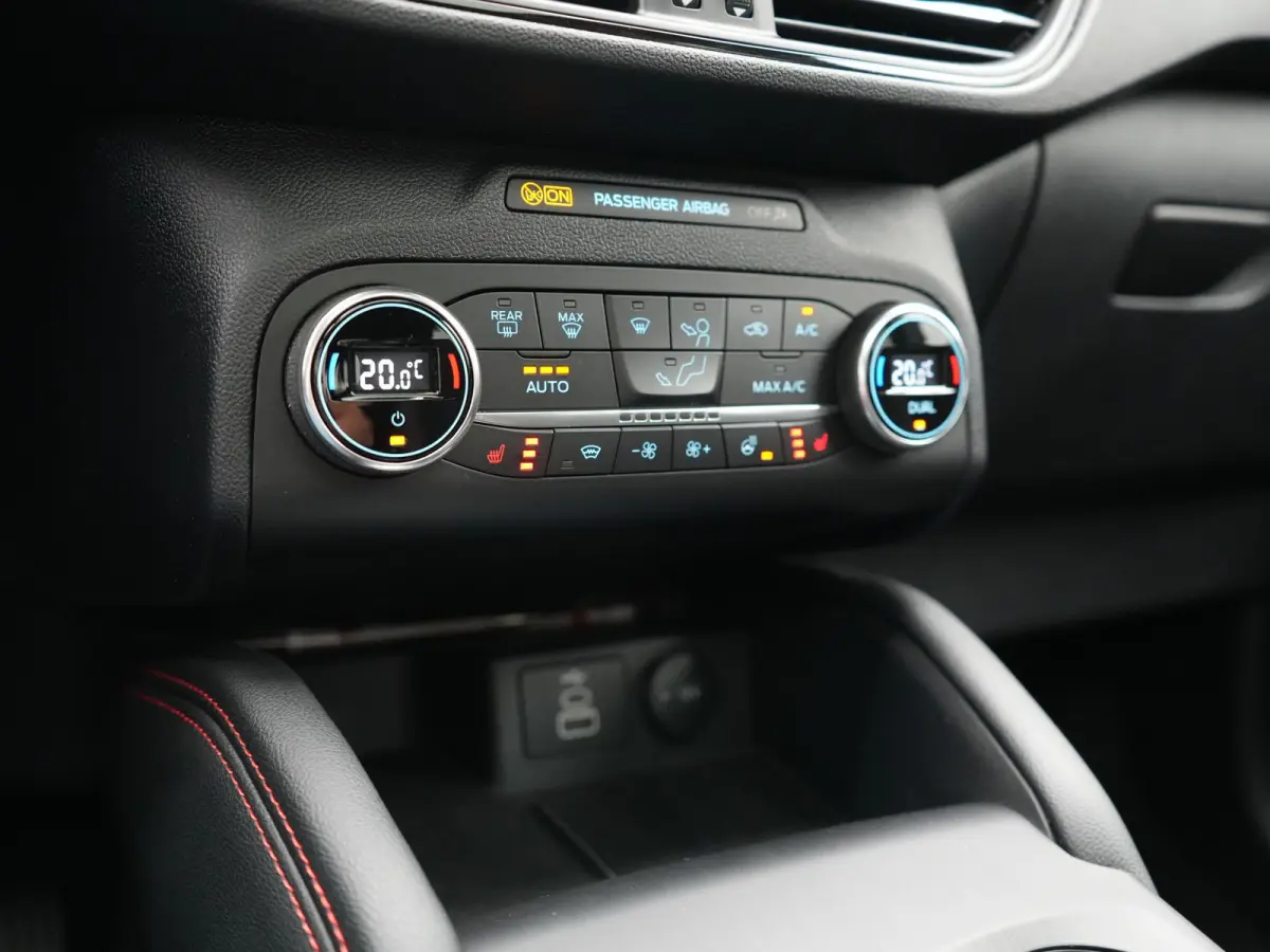 2.5 PHEV ST-Line X 225pk Dealer O.H. | Trekhaak Af Fabriek | Panodak | Adaptive Cruise | Head Up | 360 Camera | Bang & Olufsen | Alcantara Sporstoelen Verwarmd | Stuur Verwarmd | Blis | Keyl