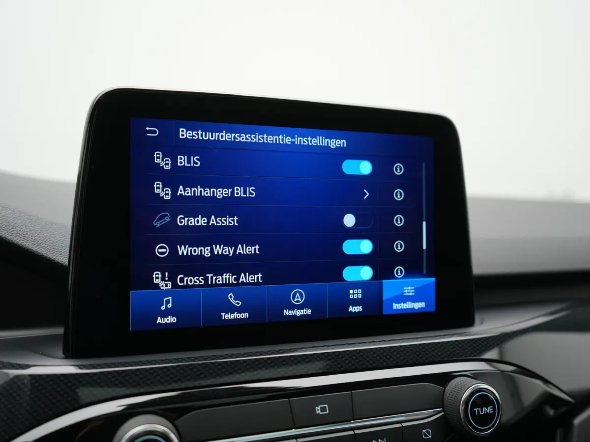 2.5 PHEV ST-Line X 225pk Dealer O.H. | Trekhaak Af Fabriek | Panodak | Adaptive Cruise | Head Up | 360 Camera | Bang & Olufsen | Alcantara Sporstoelen Verwarmd | Stuur Verwarmd | Blis | Keyl