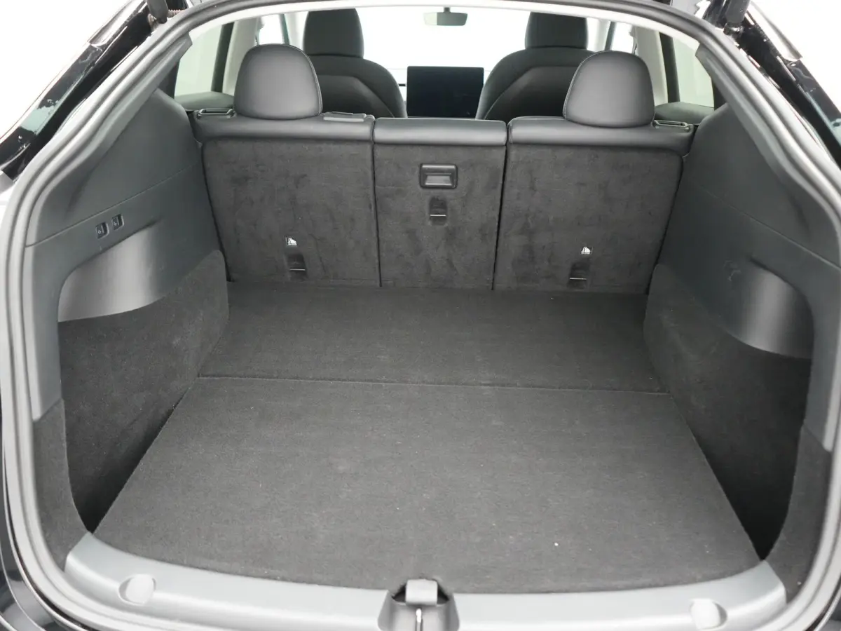 Dual Motor Long Range AWD 441 pk | Trekhaak Afn. | Full Self-Driving Capability | Panodak | Adaptive Cruise | 360 Camera | Lederen Sportstoelen Memory & Verwarmd | Navigatie |