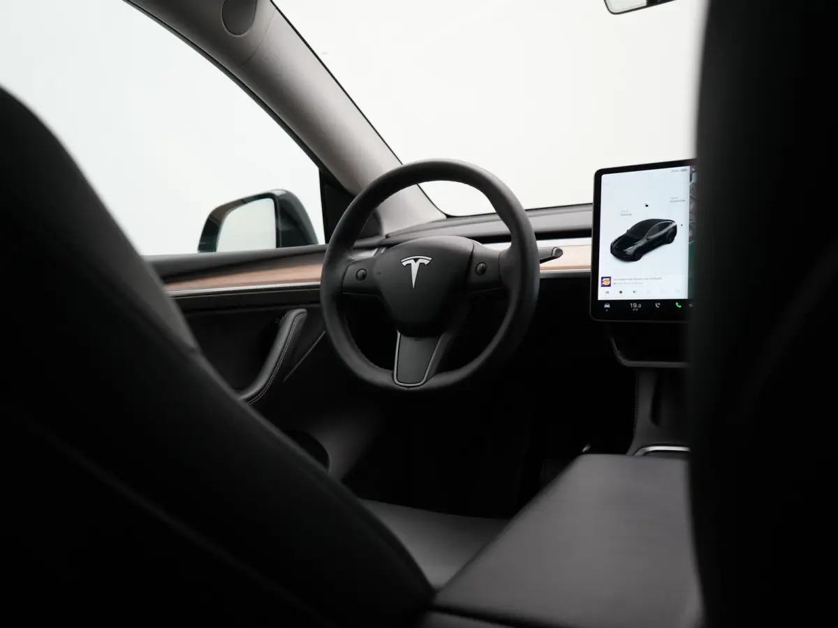 Dual Motor Long Range AWD 441 pk | Trekhaak Afn. | Full Self-Driving Capability | Panodak | Adaptive Cruise | 360 Camera | Lederen Sportstoelen Memory & Verwarmd | Navigatie |