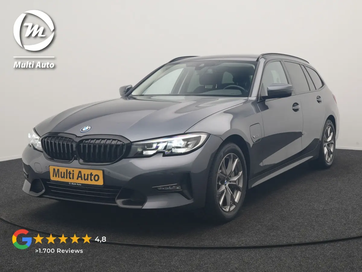 330e Sportline PHEV 293pk Dealer O.H | Trekhaak Af Fabriek | Camera | Cruise Control | Lederen Sportstoelen Verwarmd | Apple Carplay | Virtual | Navigatie | Sfeerverlichting | DAB | 17"L.M |
