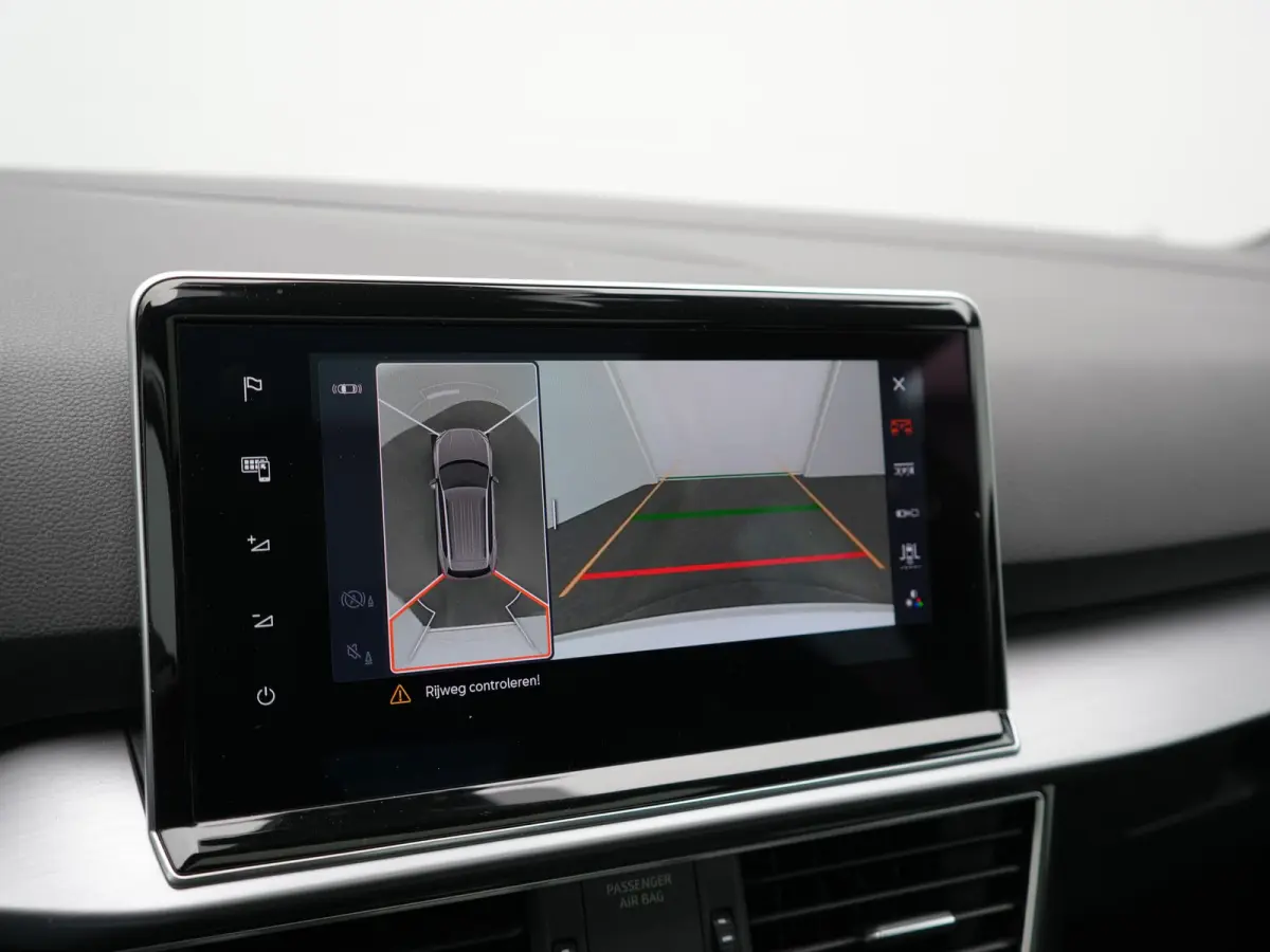 1.4 TSI e-Hybrid PHEV FR Business Intense 245pk Dealer O.H | Trekhaak Af Fabriek | Panodak | Adaptive Cruise | 360 Camera | Sportstoelen Memory & Verwarmd | Keyless | Blis | Stuur Verwarmd |