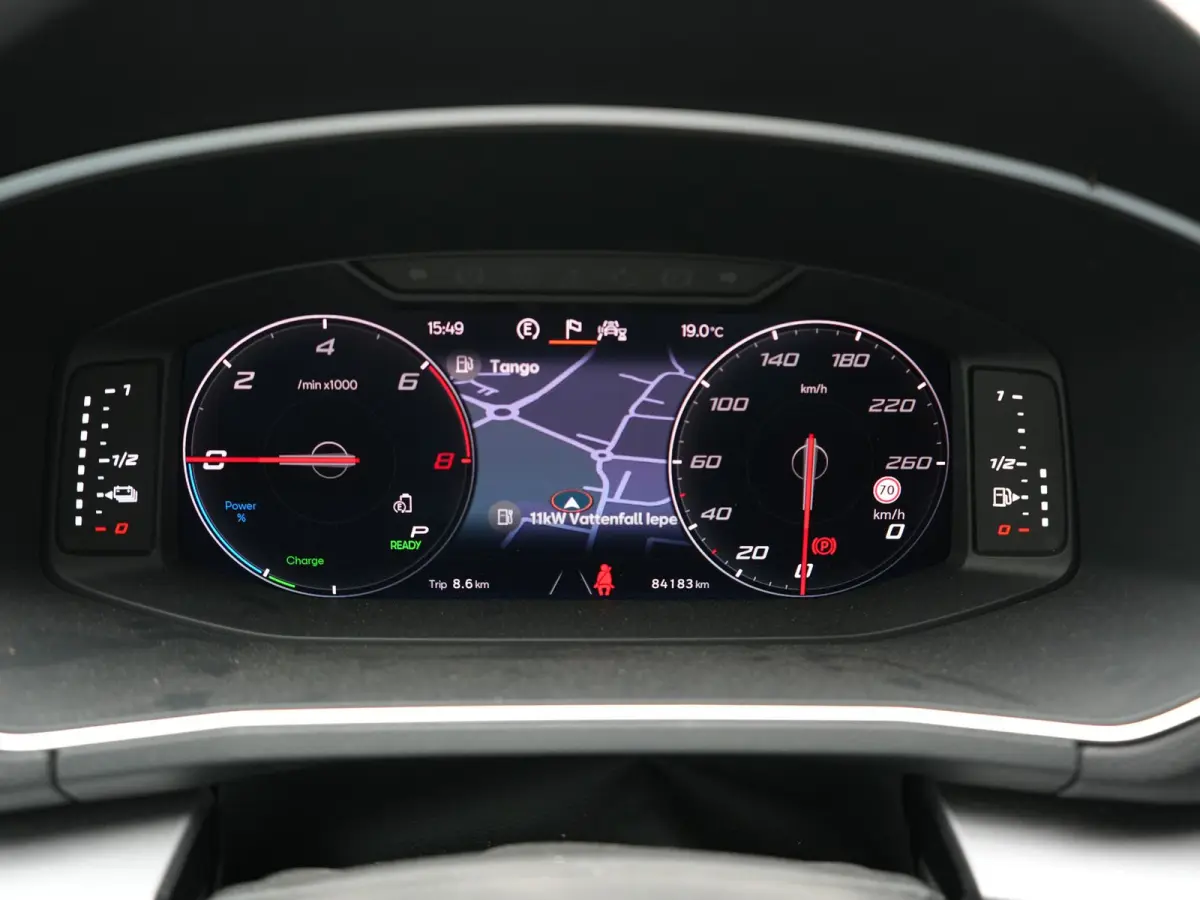 1.4 TSI e-Hybrid PHEV FR Business Intense 245pk Dealer O.H | Trekhaak Af Fabriek | Panodak | Adaptive Cruise | 360 Camera | Sportstoelen Memory & Verwarmd | Keyless | Blis | Stuur Verwarmd |