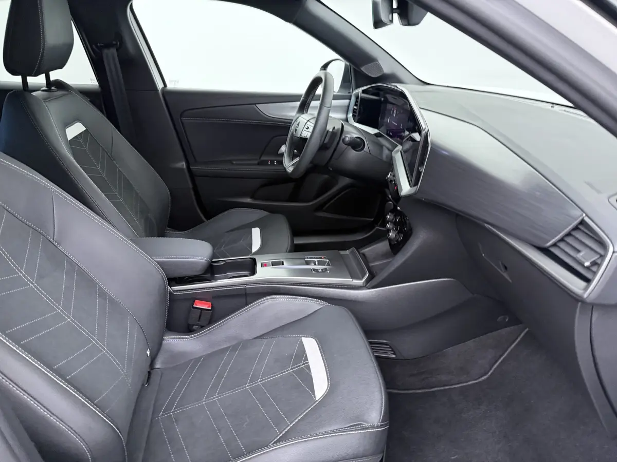 1.2 Turbo Hybrid GS | VOL OPTIES | | Achteruitrijcamera | Apple Carplay/Android Auto|telefoonintegratie premium | Bestuurdersstoel met massage
