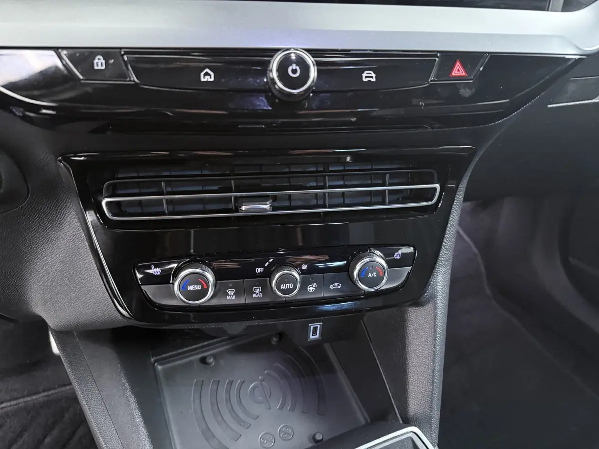 1.2 Turbo Hybrid GS | VOL OPTIES | | Achteruitrijcamera | Apple Carplay/Android Auto|telefoonintegratie premium | Bestuurdersstoel met massage