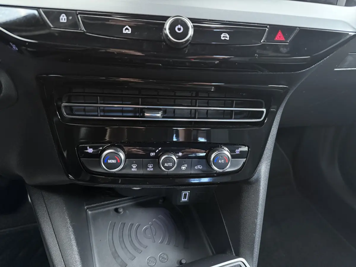 1.2 Turbo Hybrid GS | VOL OPTIES | | Achteruitrijcamera | Apple Carplay/Android Auto|telefoonintegratie premium | Bestuurdersstoel met massage