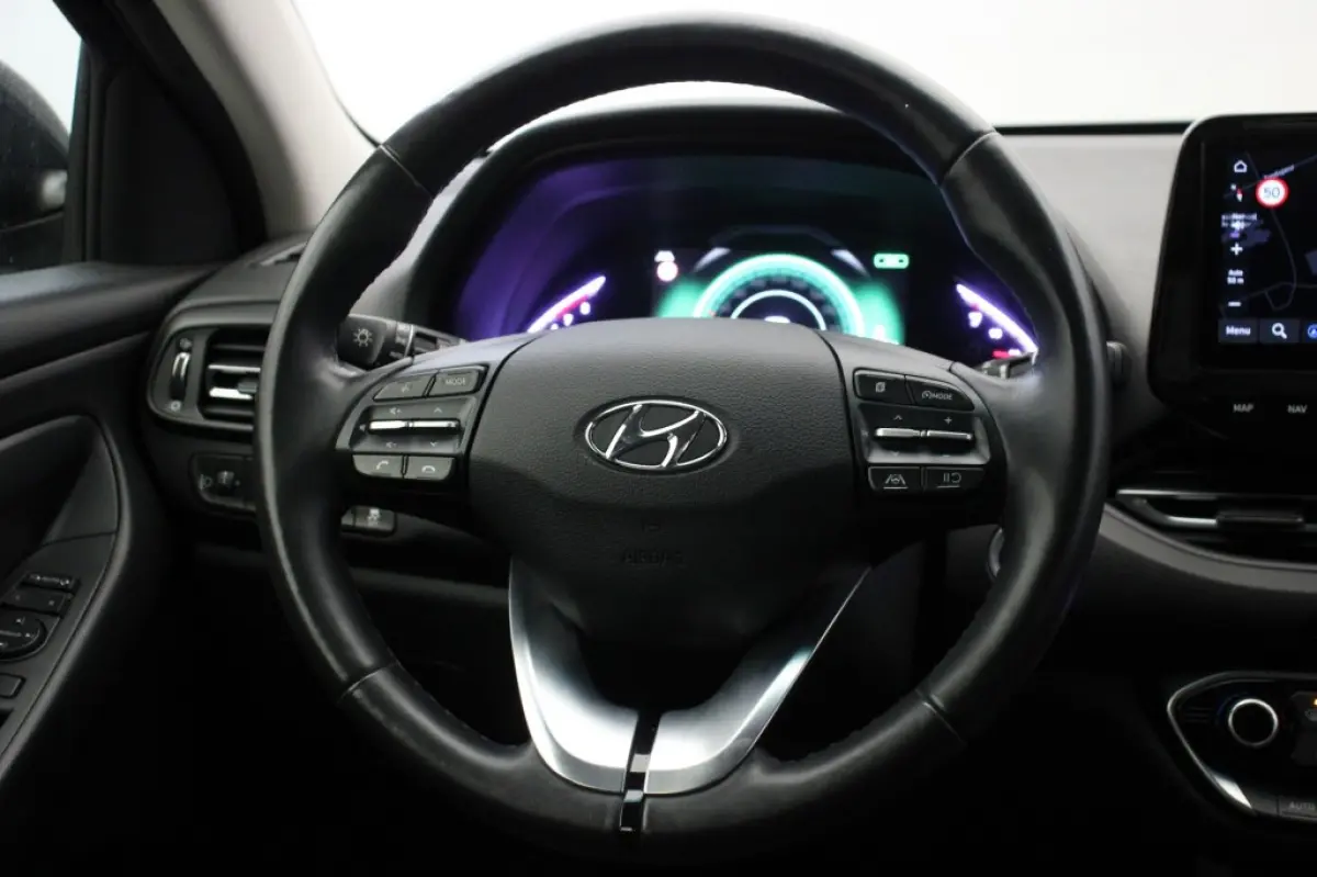 1.0 T-GDi MHEV Comfort Smart - Carplay, Camera, Cruise, Clima