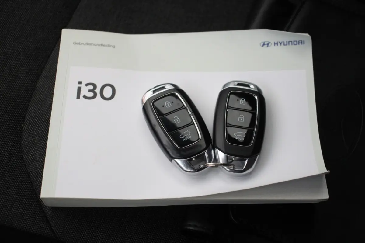 1.0 T-GDi MHEV Comfort Smart - Carplay, Camera, Cruise, Clima