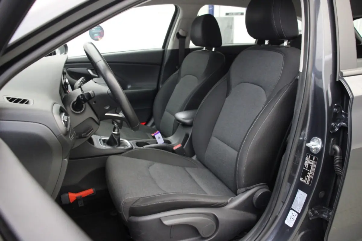 1.0 T-GDi MHEV Comfort Smart - Carplay, Camera, Cruise, Clima