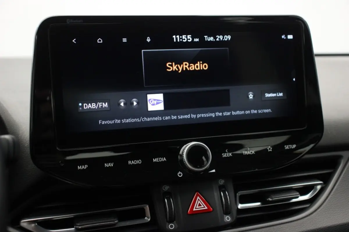 1.0 T-GDi MHEV Comfort Smart - Carplay, Camera, Cruise, Clima