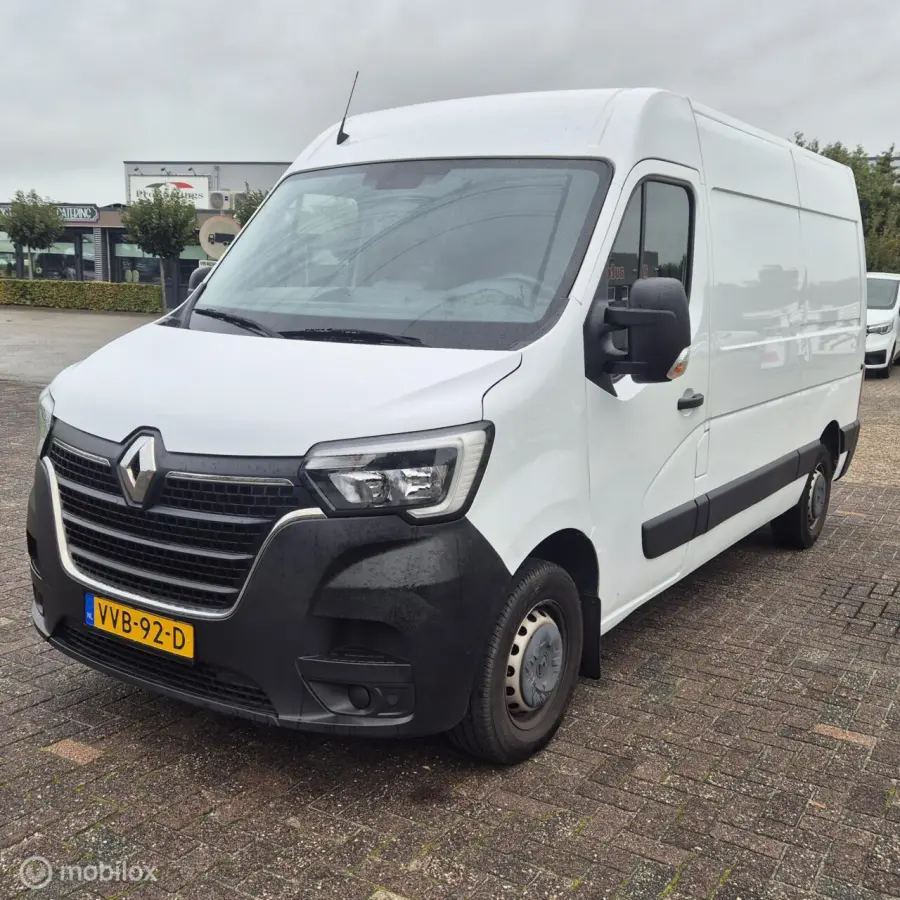 bestel 2.3 dCi 135 L2H2 Nav/Cruise control/Camera