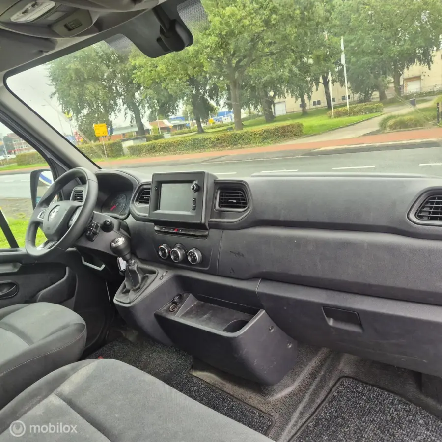 bestel 2.3 dCi 135 L2H2 Nav/Cruise control/Camera