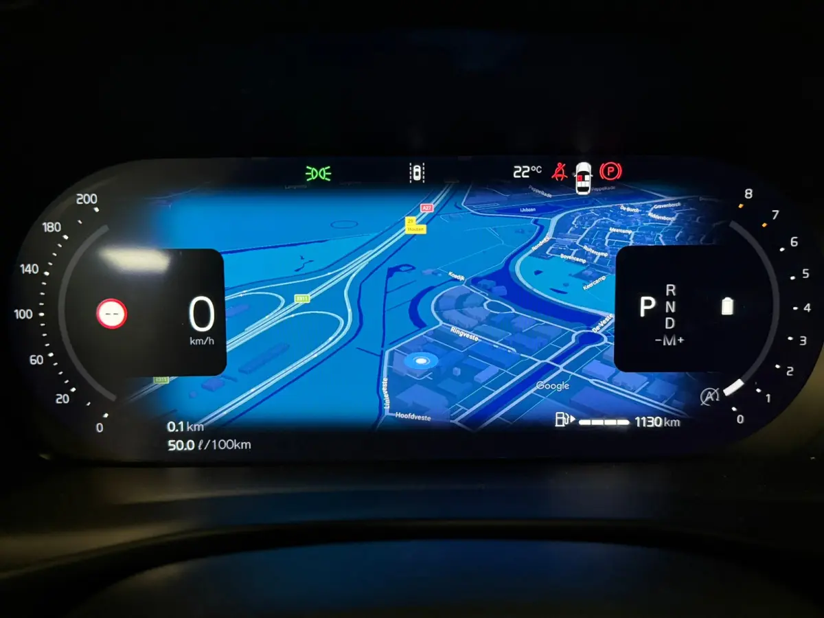 B4 Plus Dark | Schuifdak | Trekhaak | Harman Kardon | Adaptieve Cruise Control | Bestuurdersstoel elektrisch geheugen | Stoel en Stuurwielverwarming | Parkeercamera | 18 Inch | Passagierssto