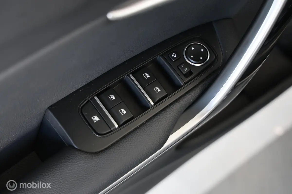 1.6 GDi PHEV DynamicPlusLine - Stuur/Stoelverwarming - Trekhaak - Carplay