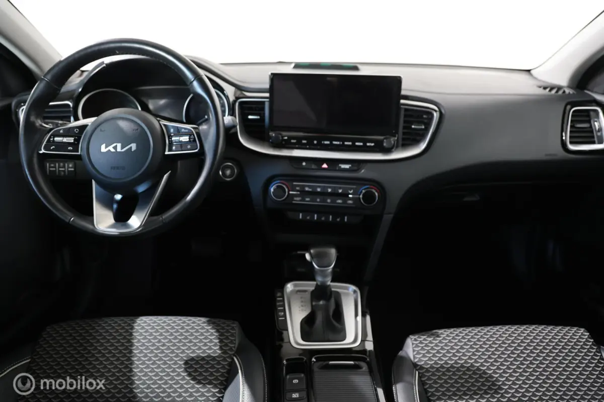 1.6 GDi PHEV DynamicPlusLine - Stuur/Stoelverwarming - Trekhaak - Carplay