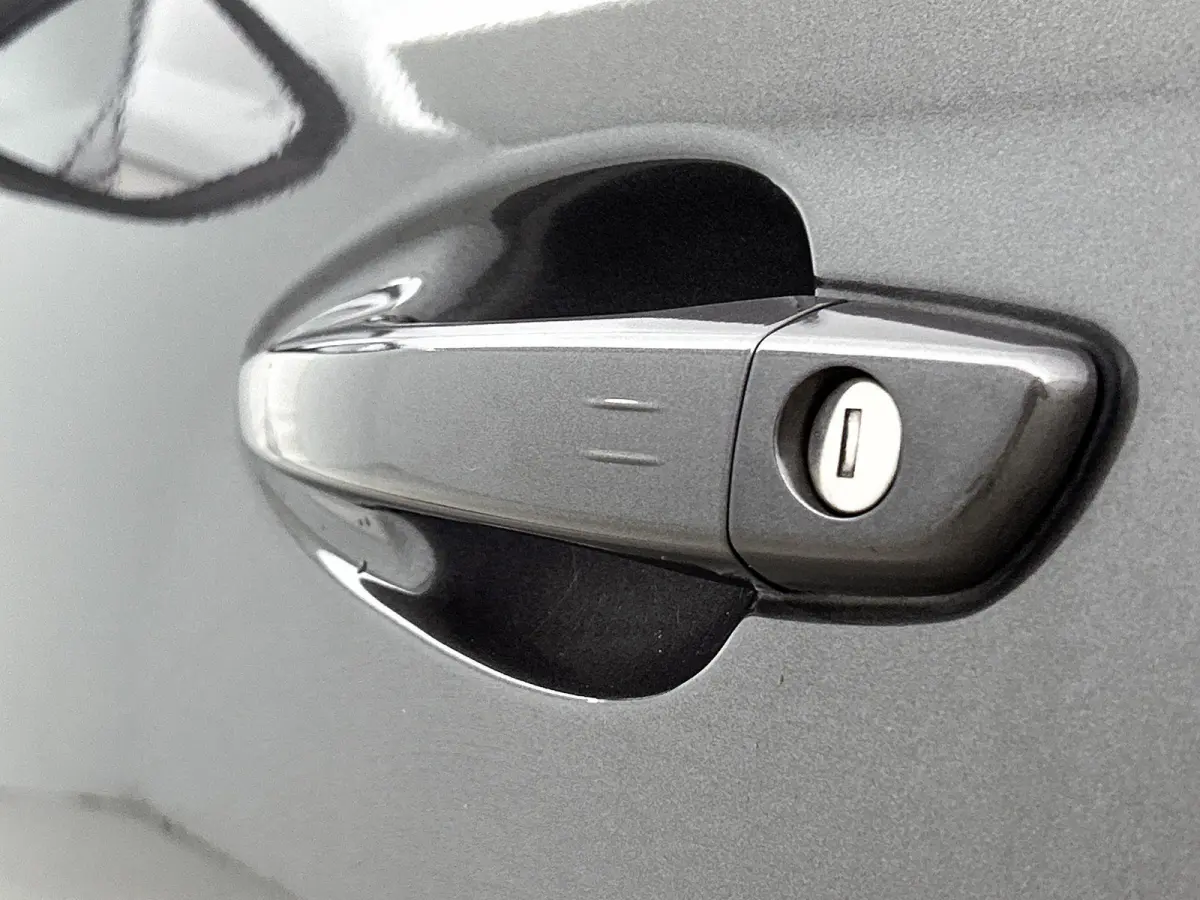 SUV GT Pack Business 130pk Automaat | 7 Zitplaatsen | Navigatie | 360° Camera | FOCAL Premium HiFi | Full Led koplampen | Adaptieve Cruise Control | Handsfree achterklep | Leder/Alcantara |