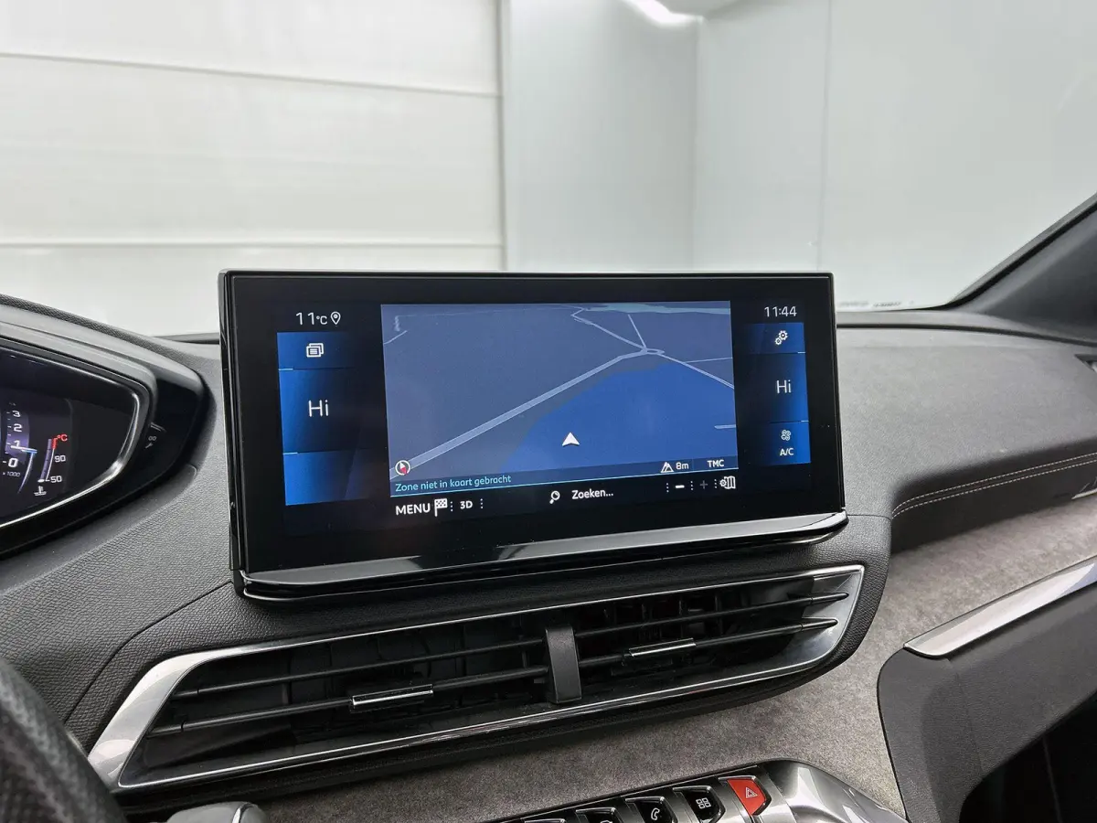 SUV GT Pack Business 130pk Automaat | 7 Zitplaatsen | Navigatie | 360° Camera | FOCAL Premium HiFi | Full Led koplampen | Adaptieve Cruise Control | Handsfree achterklep | Leder/Alcantara |