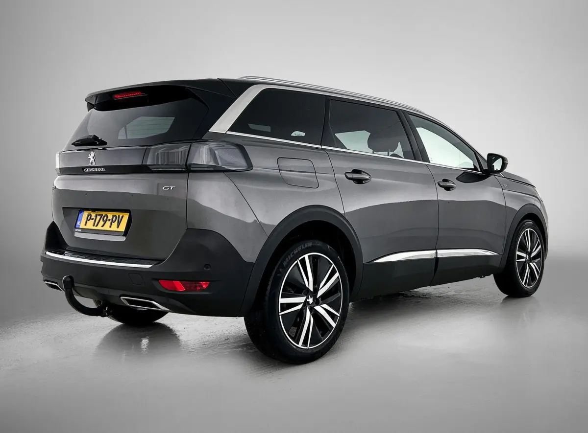 SUV GT Pack Business 130pk Automaat | 7 Zitplaatsen | Navigatie | 360° Camera | FOCAL Premium HiFi | Full Led koplampen | Adaptieve Cruise Control | Handsfree achterklep | Leder/Alcantara |