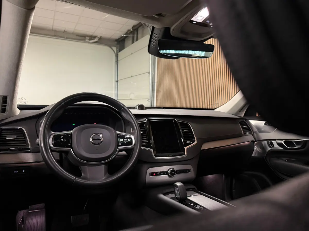T8 AWD Recharge Ultra Ultimate Bright | Bowers & Wilkins | Luchtvering | Trekhaak | 360 Camera | Head-Up Display | 455pk | Adaptieve Cruise Control | Stoelverwarming voor+achter | Stuurwielv