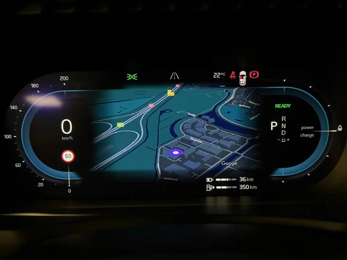 T8 AWD Recharge Ultra Ultimate Bright | Bowers & Wilkins | Luchtvering | Trekhaak | 360 Camera | Head-Up Display | 455pk | Adaptieve Cruise Control | Stoelverwarming voor+achter | Stuurwielv