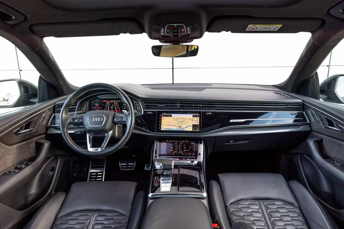 RS 4.0 TFSI 600pk quattro | Panoramadak | Matrix LED | Carbon Exterieur | Trekhaak | B&O | 360 Camera | HUD | Nachzicht