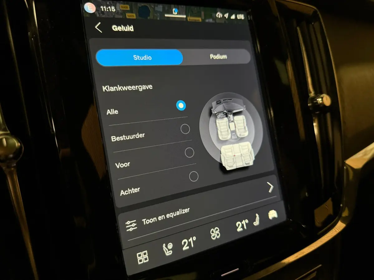 T8 AWD Recharge Ultimate Dark | Bowers & Wilkins | Luchtvering | Stoelventilatie | Schuifdak | Head-Up Display | Stoelmassage | 455pk | Adaptieve Cruise Control | Stoelverwarming voor+achter