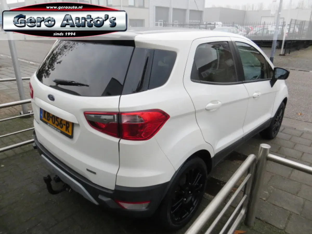 1.0 EcoBoost Titanium nl-auto ,airco ecc ,trekhaak pdc