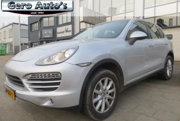 3.6 nl-auto vol opties panorama ,zwart leder ,originele staat !