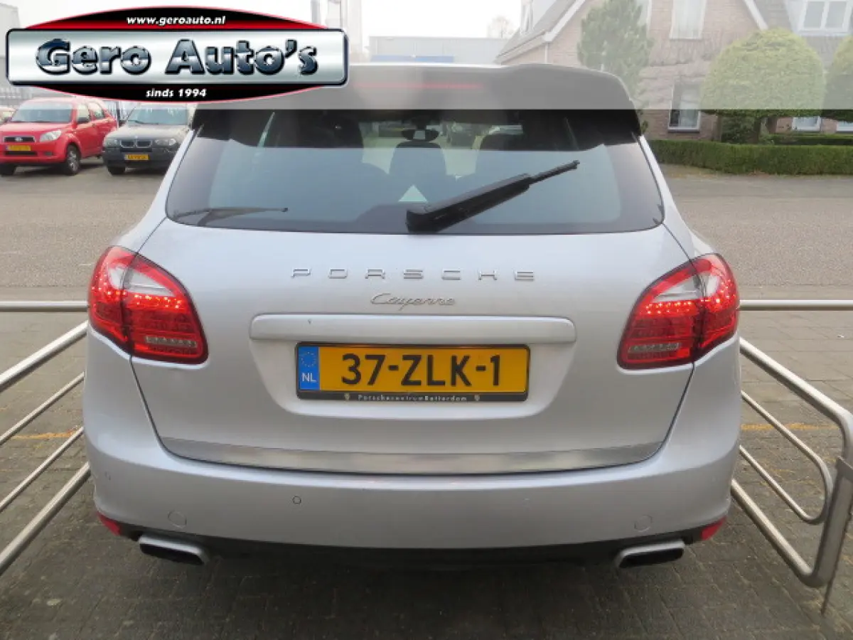 3.6 nl-auto vol opties panorama ,zwart leder ,originele staat !