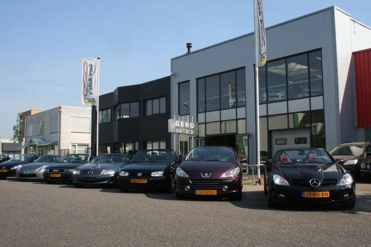 0.9 TwinAir Lounge 1eigenaar 5 deurs ,airco ecc,lmv,cruise control nederlandse auto ,prijs incl btw
