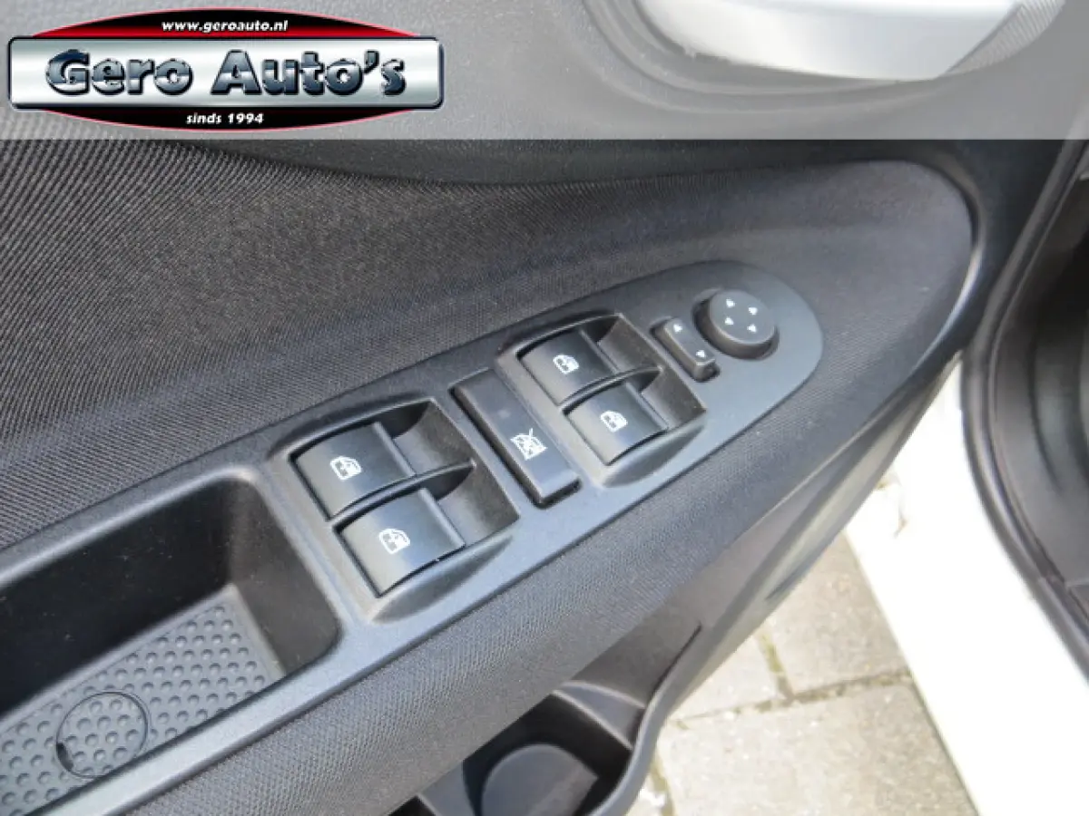 0.9 TwinAir Lounge 1eigenaar 5 deurs ,airco ecc,lmv,cruise control nederlandse auto ,prijs incl btw