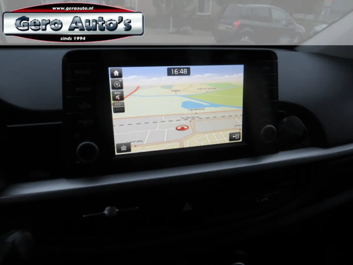 1.0 CVVT DynamicPlusLine 5 deurs ,scherm,lmv,camera,navi