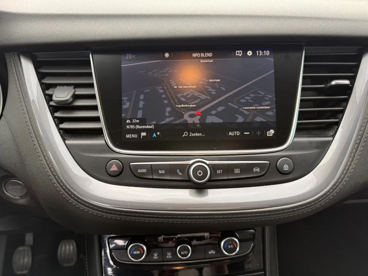 1.2 Turbo 130pk Innovation, Navi & CarPlay | 18inch | Pdc