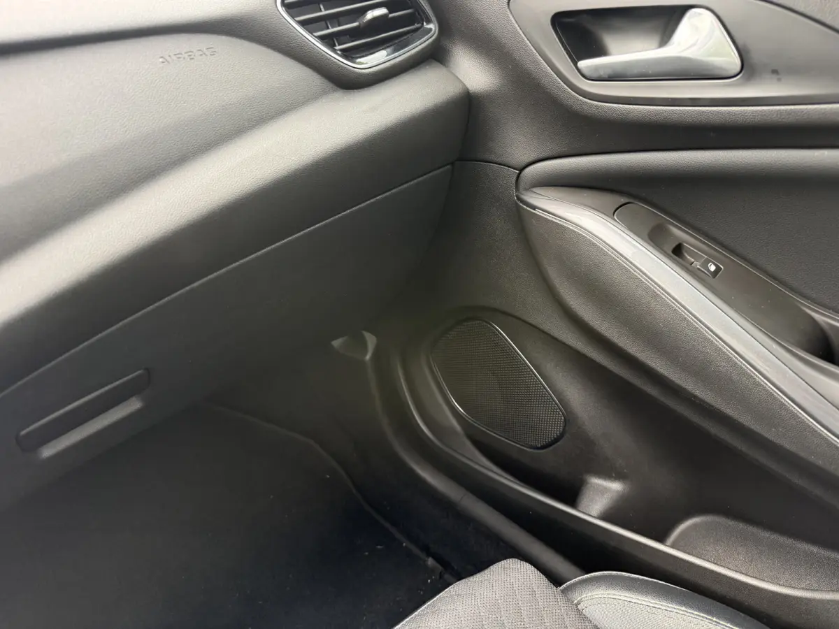 1.2 Turbo 130pk Innovation, Navi & CarPlay | 18inch | Pdc