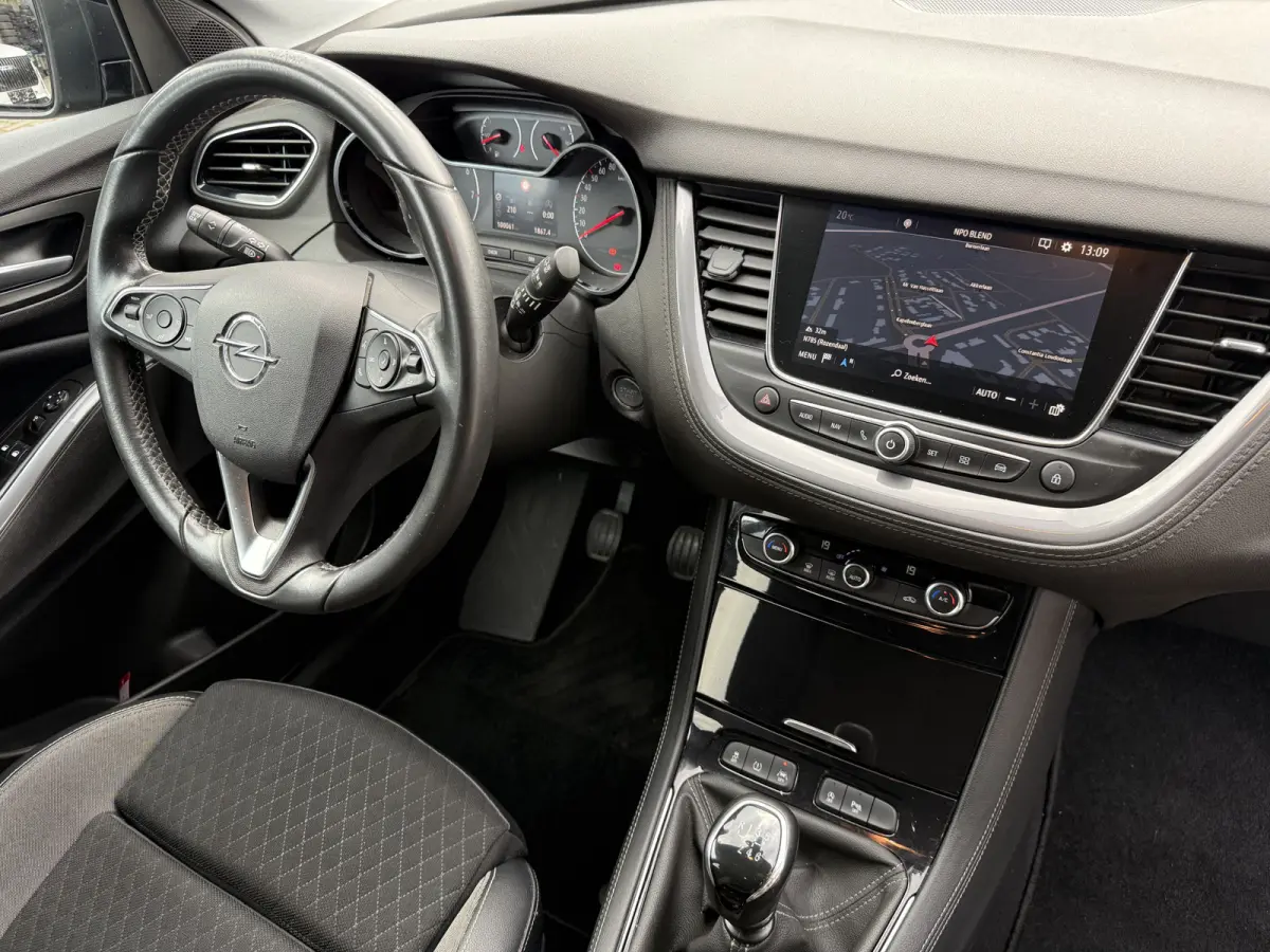 1.2 Turbo 130pk Innovation, Navi & CarPlay | 18inch | Pdc