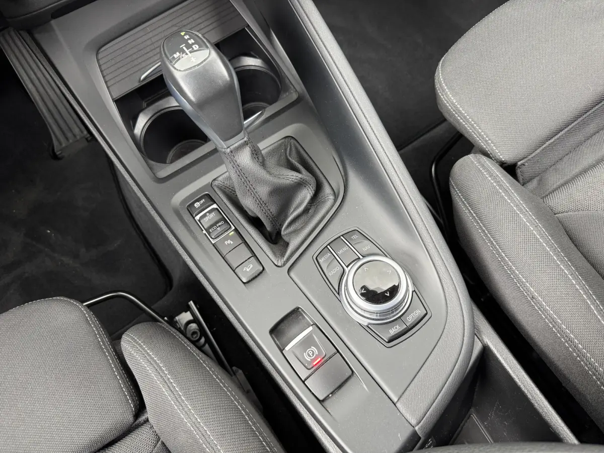 xDrive20i 192pk Executive Aut., Driving assist | Trekhaak
