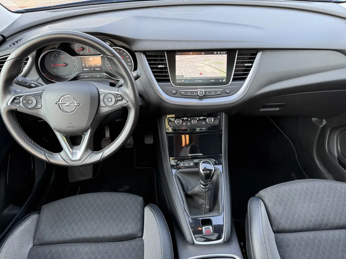 1.2 Turbo 130pk Executive, Pano | Clima | Navi & CarPlay