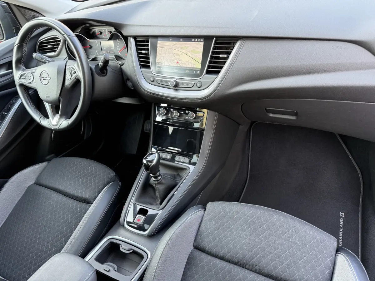 1.2 Turbo 130pk Executive, Pano | Clima | Navi & CarPlay