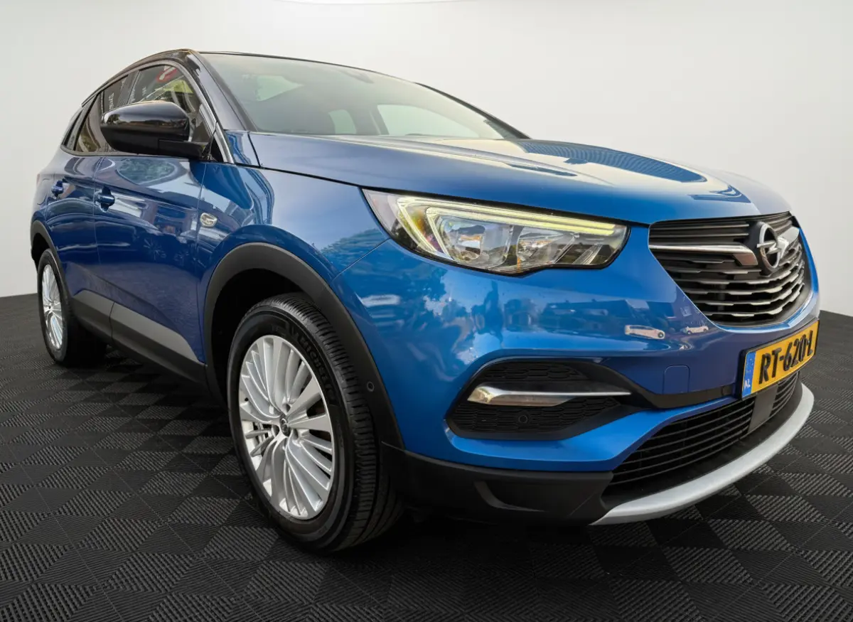 1.2 Turbo 130pk Executive, Pano | Clima | Navi & CarPlay