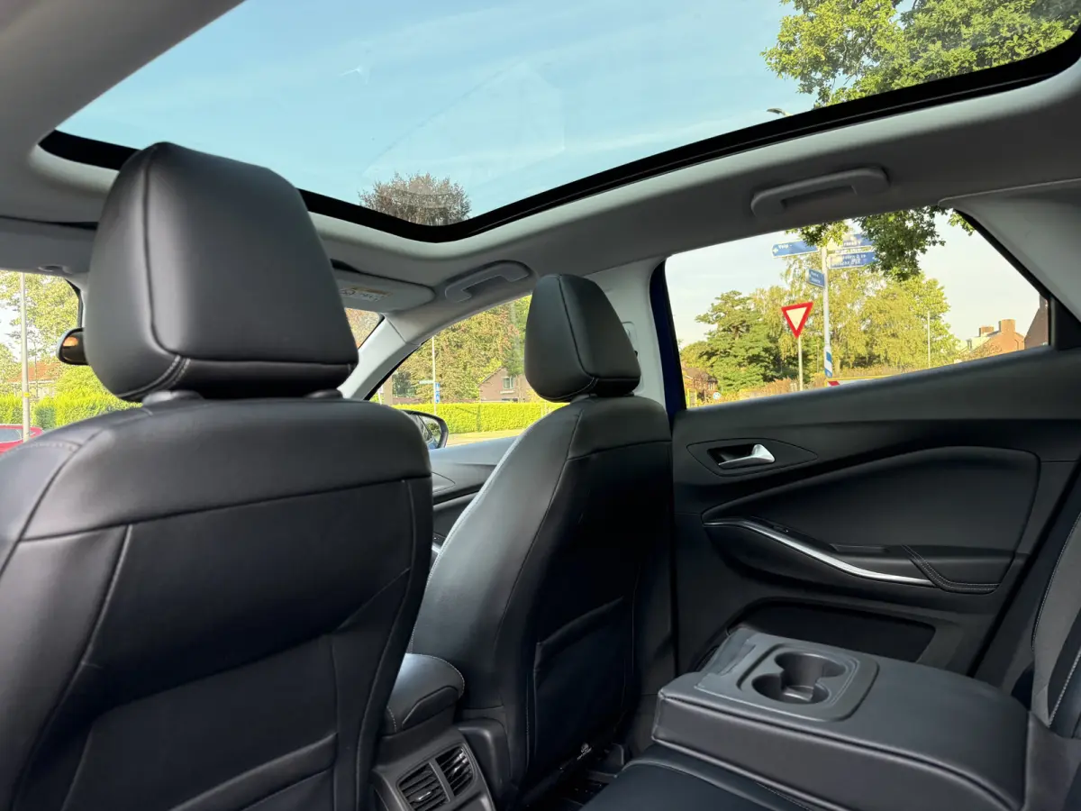 1.2 Turbo 130pk Executive, Pano | Clima | Navi & CarPlay