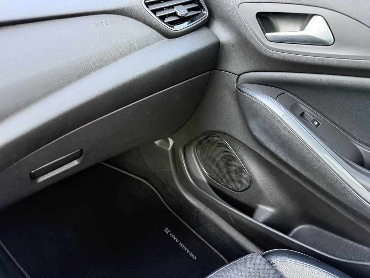 1.2 Turbo 130pk Executive, Pano | Clima | Navi & CarPlay
