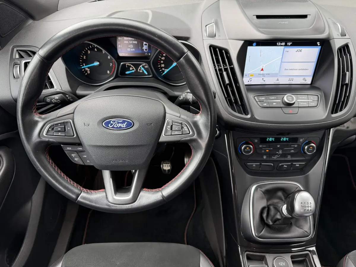 1.5 EcoBoost 120pk ST Line, Trekhaak | Navi | Clima | Orig. NL auto