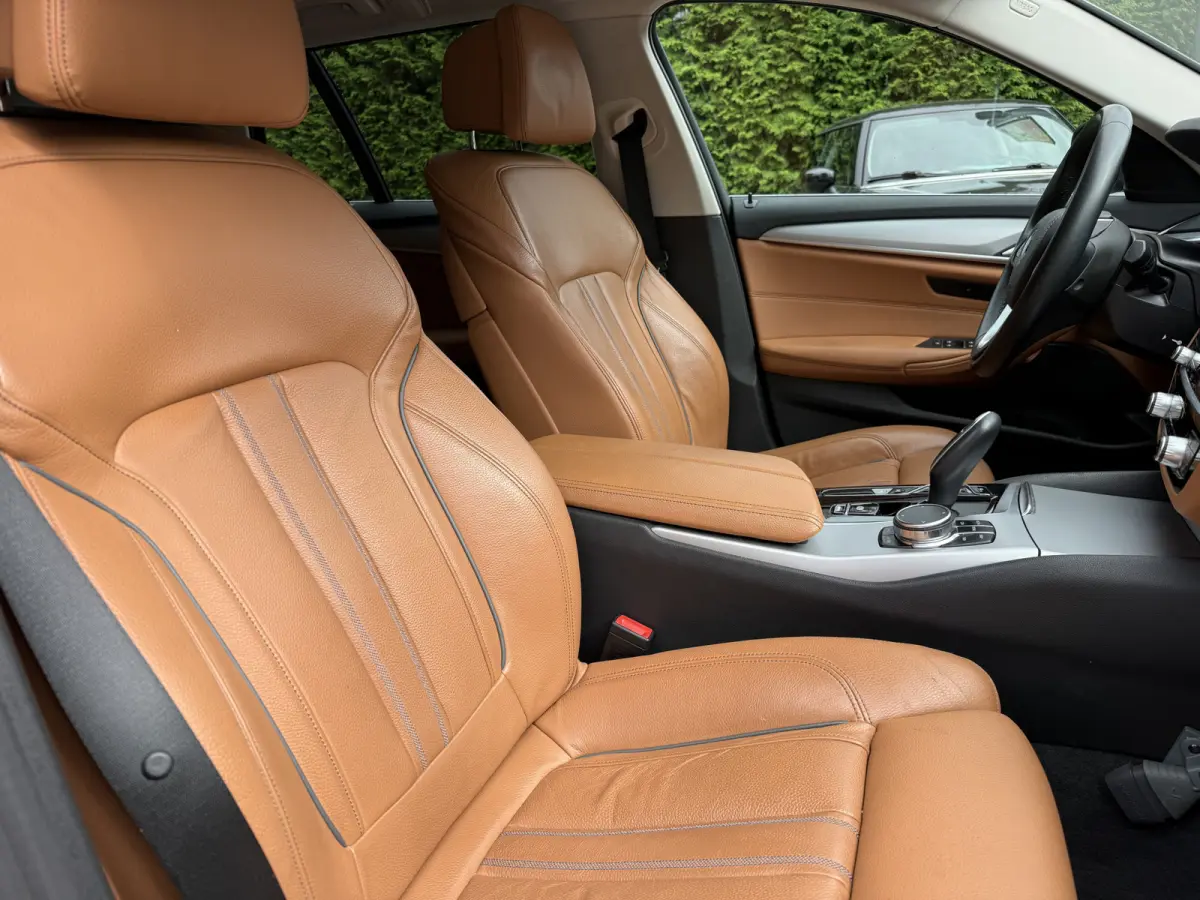 530e Business Edition Plus, Sport-leder Dakota | Orig NL auto | Navi & CarPlay