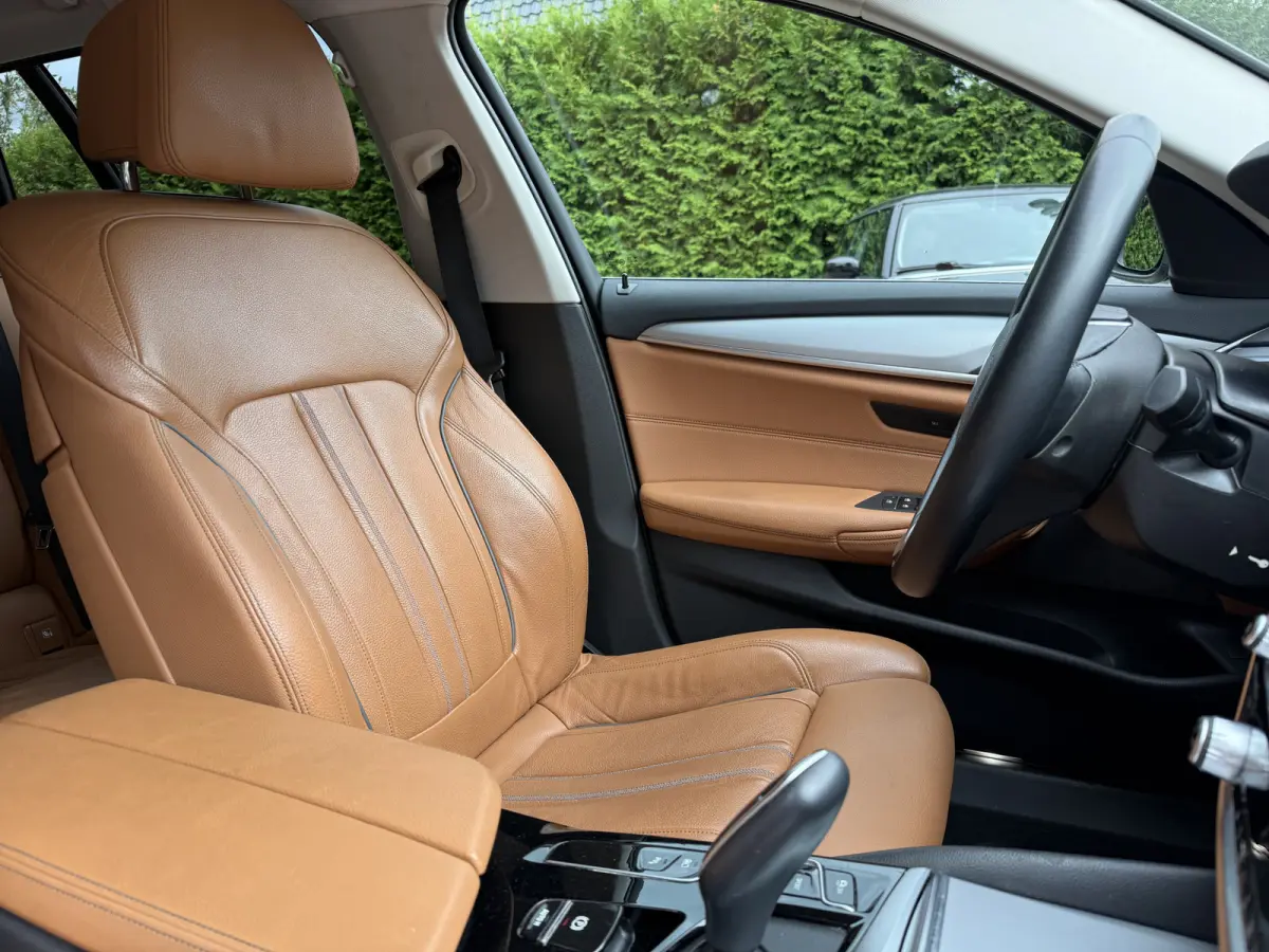 530e Business Edition Plus, Sport-leder Dakota | Orig NL auto | Navi & CarPlay