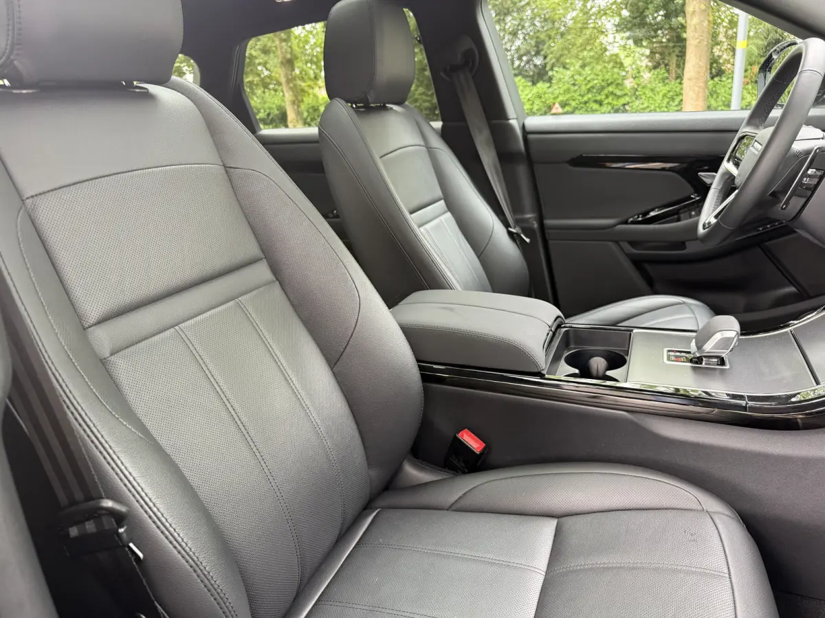 P270e PHEV AWD SE Dynamic Edition, Pano | Winter-pack | Camera | Orig. NL auto