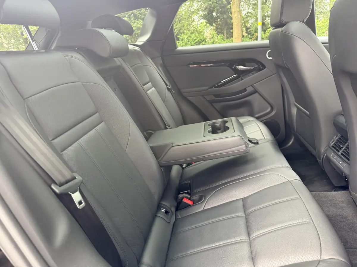 P270e PHEV AWD SE Dynamic Edition, Pano | Winter-pack | Camera | Orig. NL auto