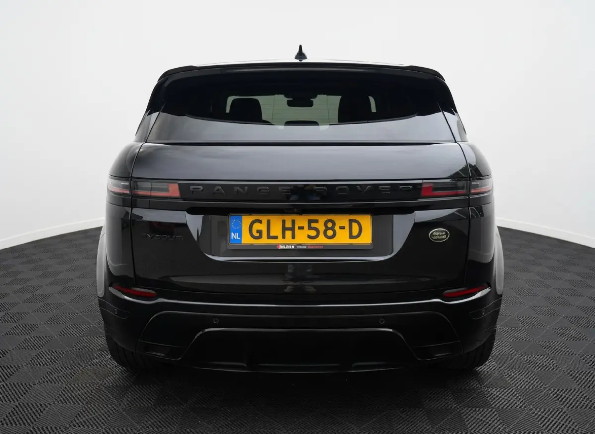 P270e PHEV AWD SE Dynamic Edition, Pano | Winter-pack | Camera | Orig. NL auto